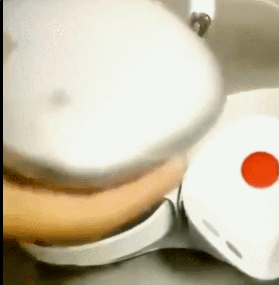 疑似airpods studio 头戴式耳机曝光,整体设计偏复古