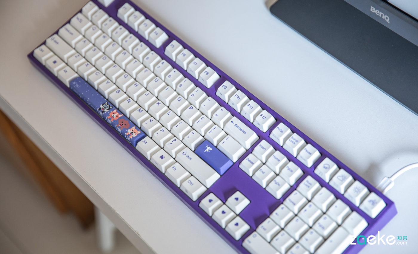 varmilo狗年情人节限定机械键盘,一把广撒狗粮的键盘