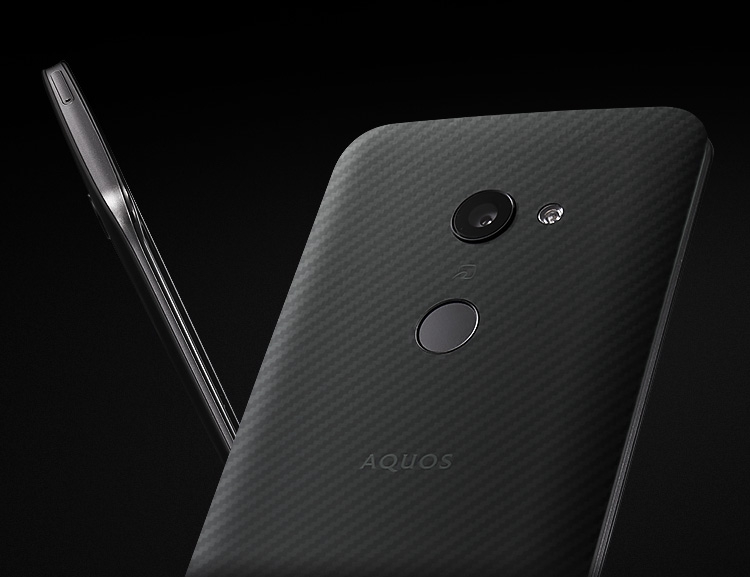 夏普公司推出了搭载自家oled显示屏的aquoszero智能手机新品
