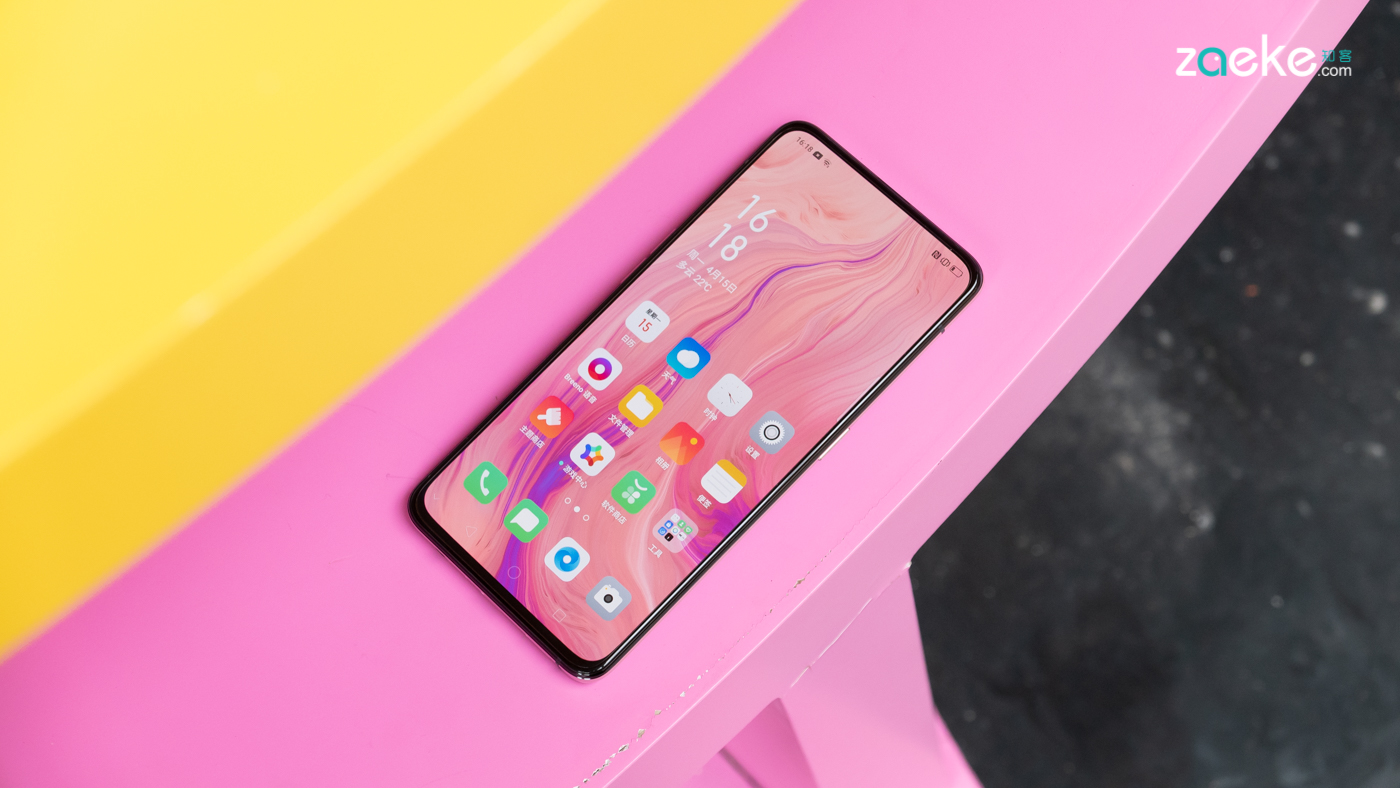 "全面"又"炫酷"的oppo reno 标准版,有能力制霸线下市场