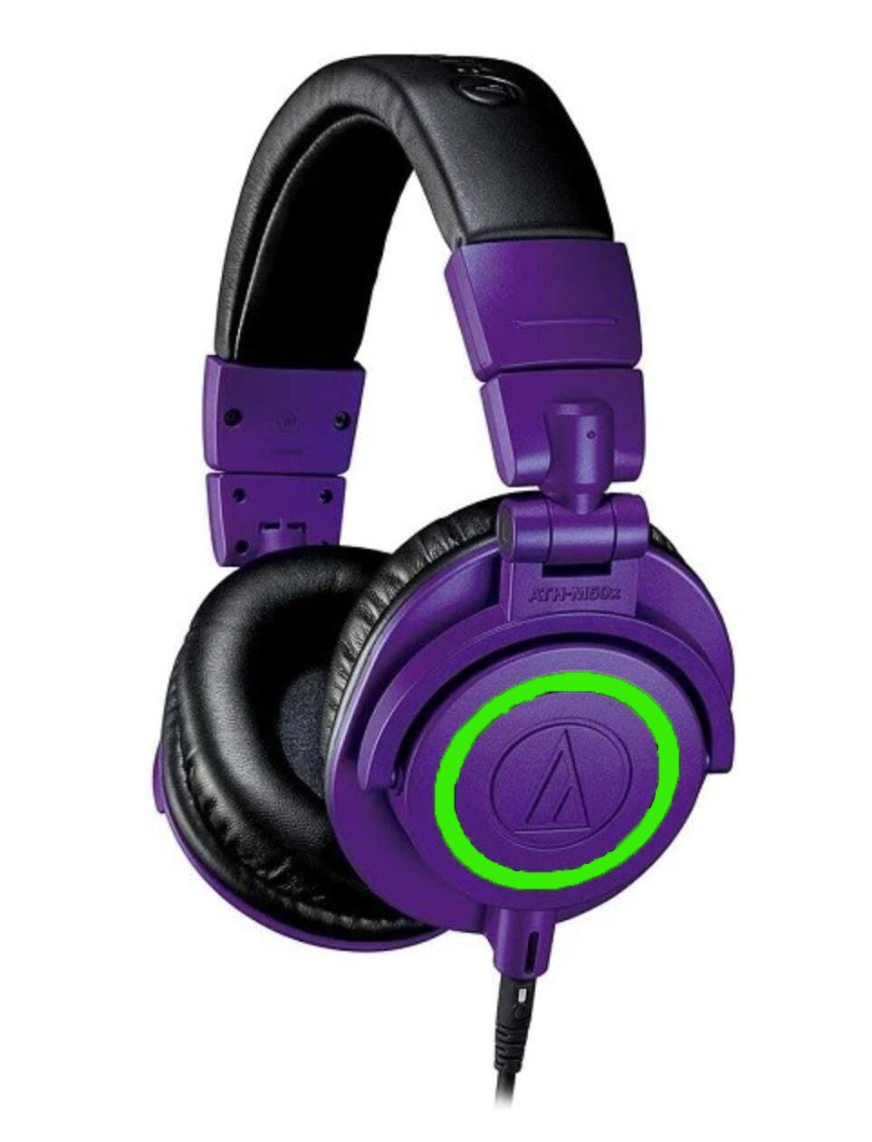 一个想法:把logo外面那个黑圈涂成绿色,那么我们就得到了.