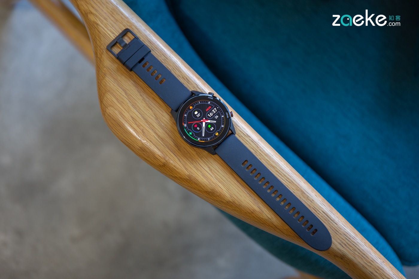 更轻也更强的小米手表color运动版给用户全天无休的健康守护